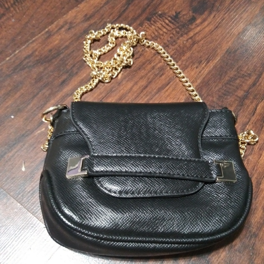 Sold//Ivanka Trump crossbody